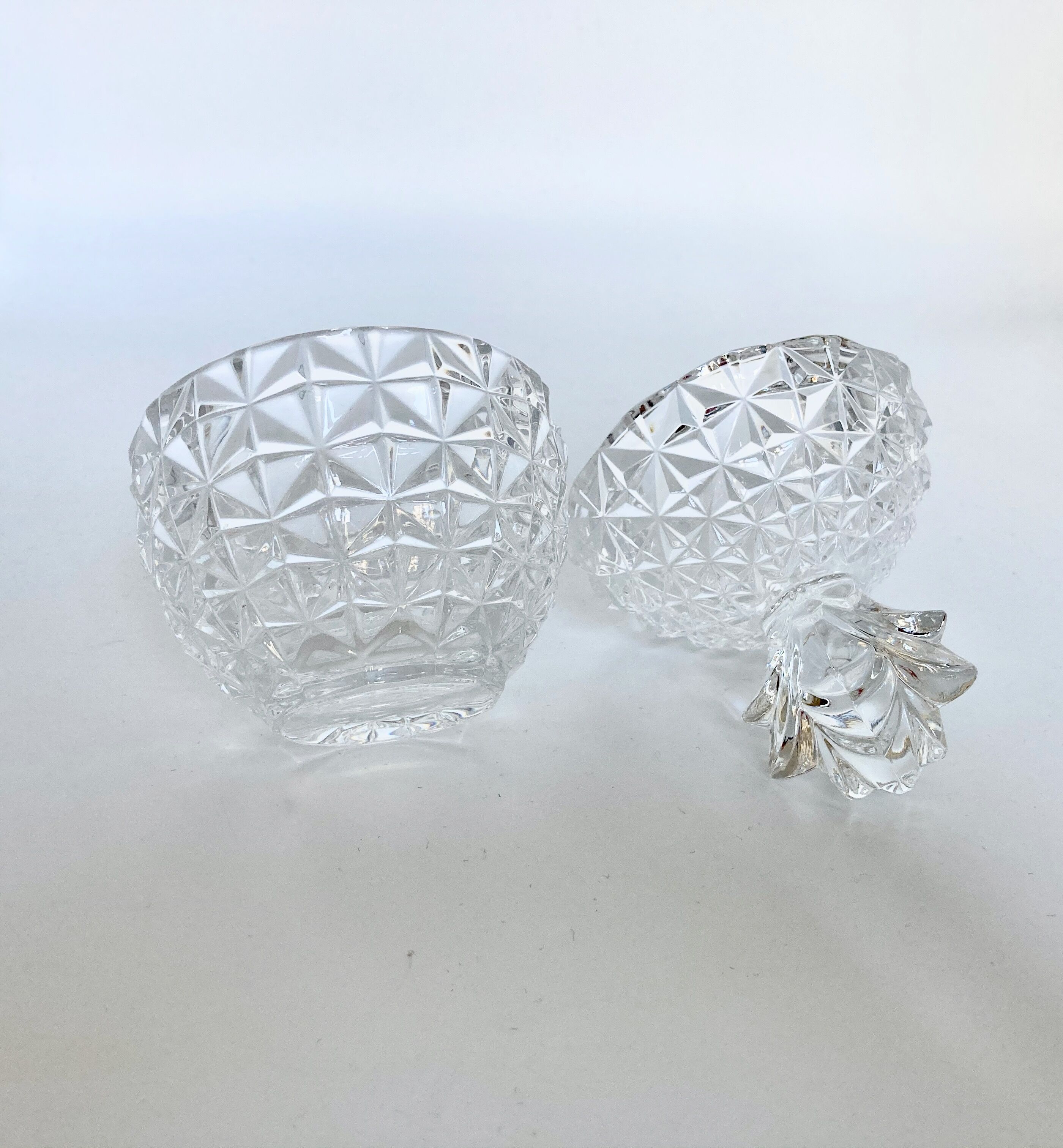 Crystal pineapple candy