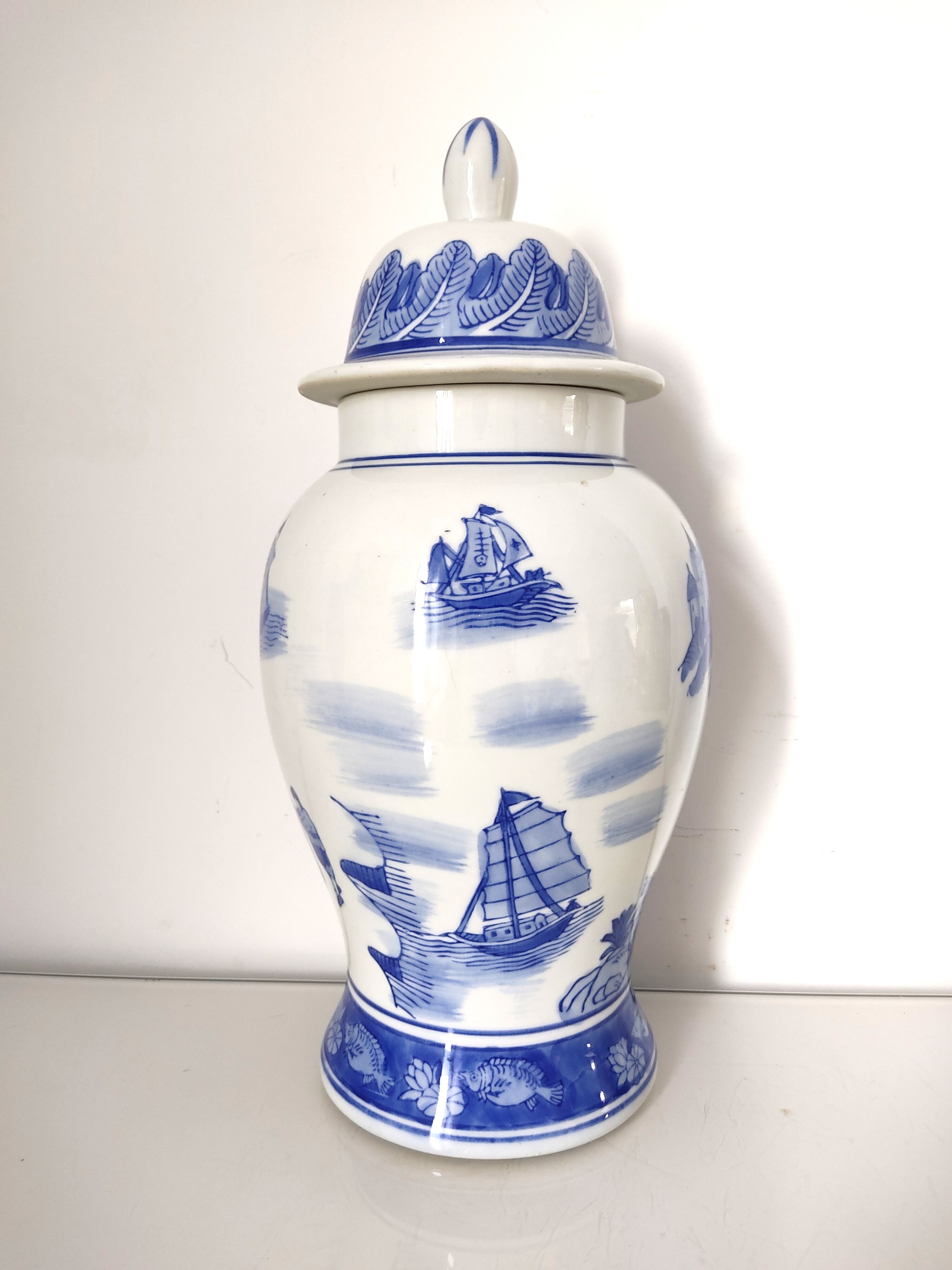 Chinese porcelain vase