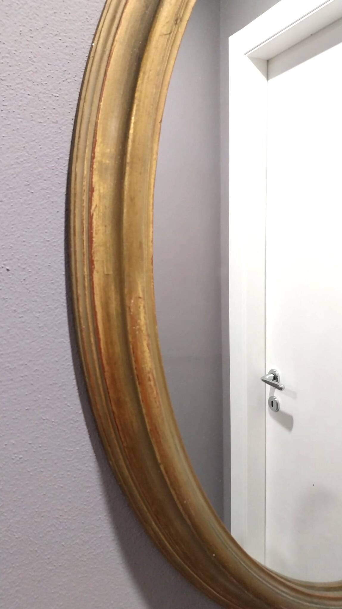 Vintage Oval Gold Mirror 80 cm – Elegant Wide Frame