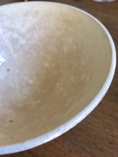 Beige bowl flower pattern