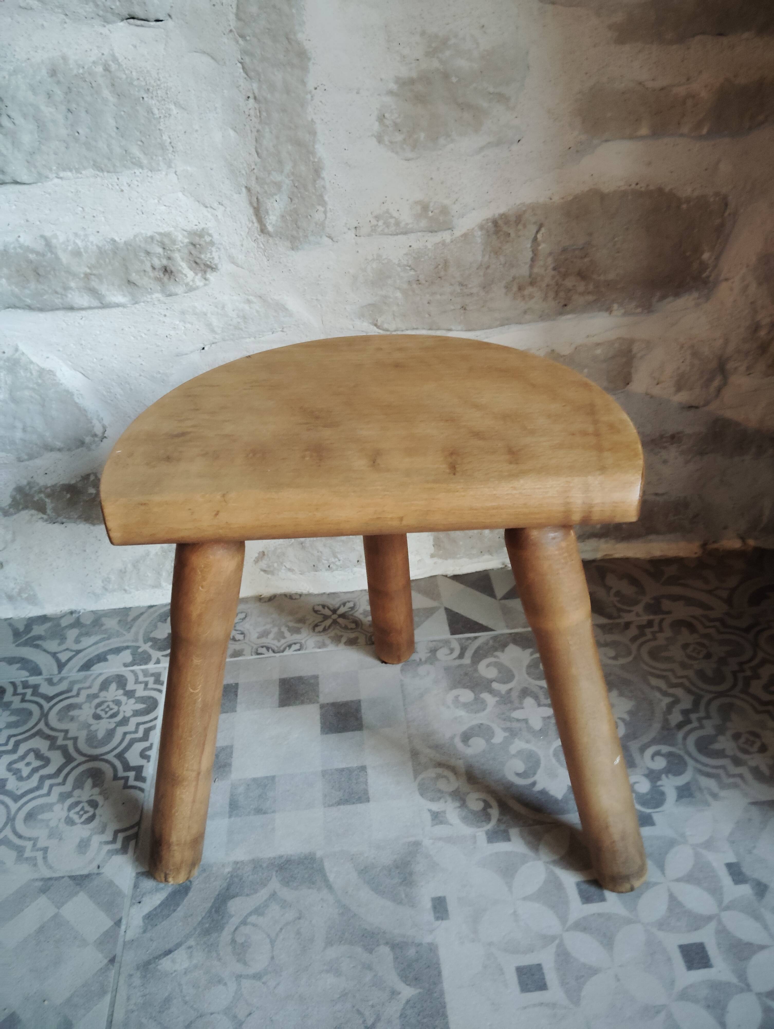 Authentic old tripod milking stool (cowboy)