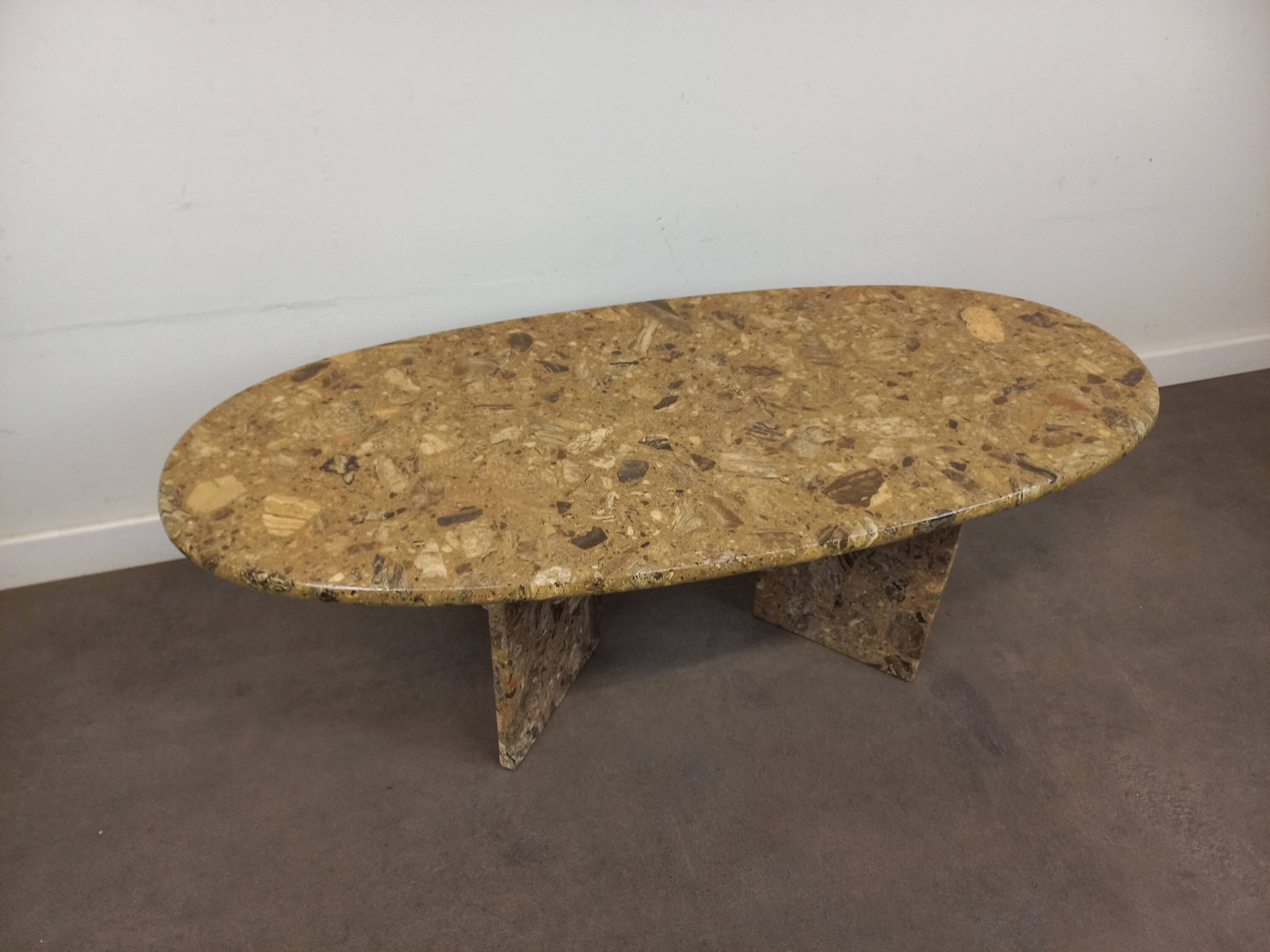Vintage coffee table in reconstituted stone