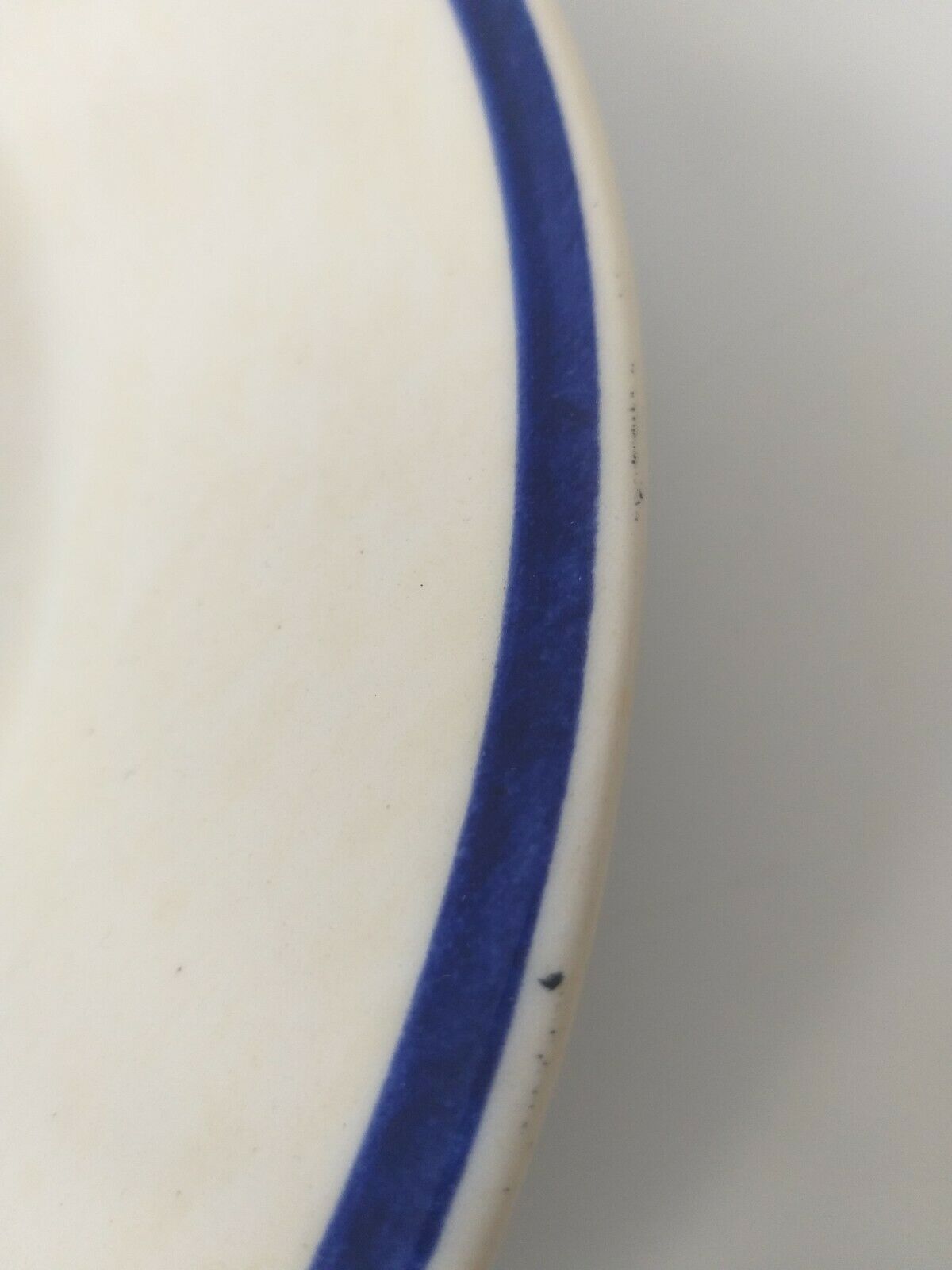 Plate hb quimper boat la madame 1678 rv f1 d5589 lisere bleu