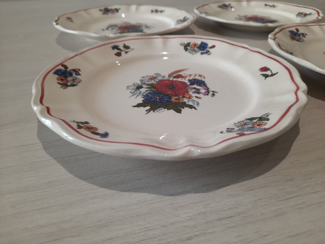 Sarreguemines plates