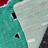 Traditional handmade Berber wool rug, size 300 x 400 cm