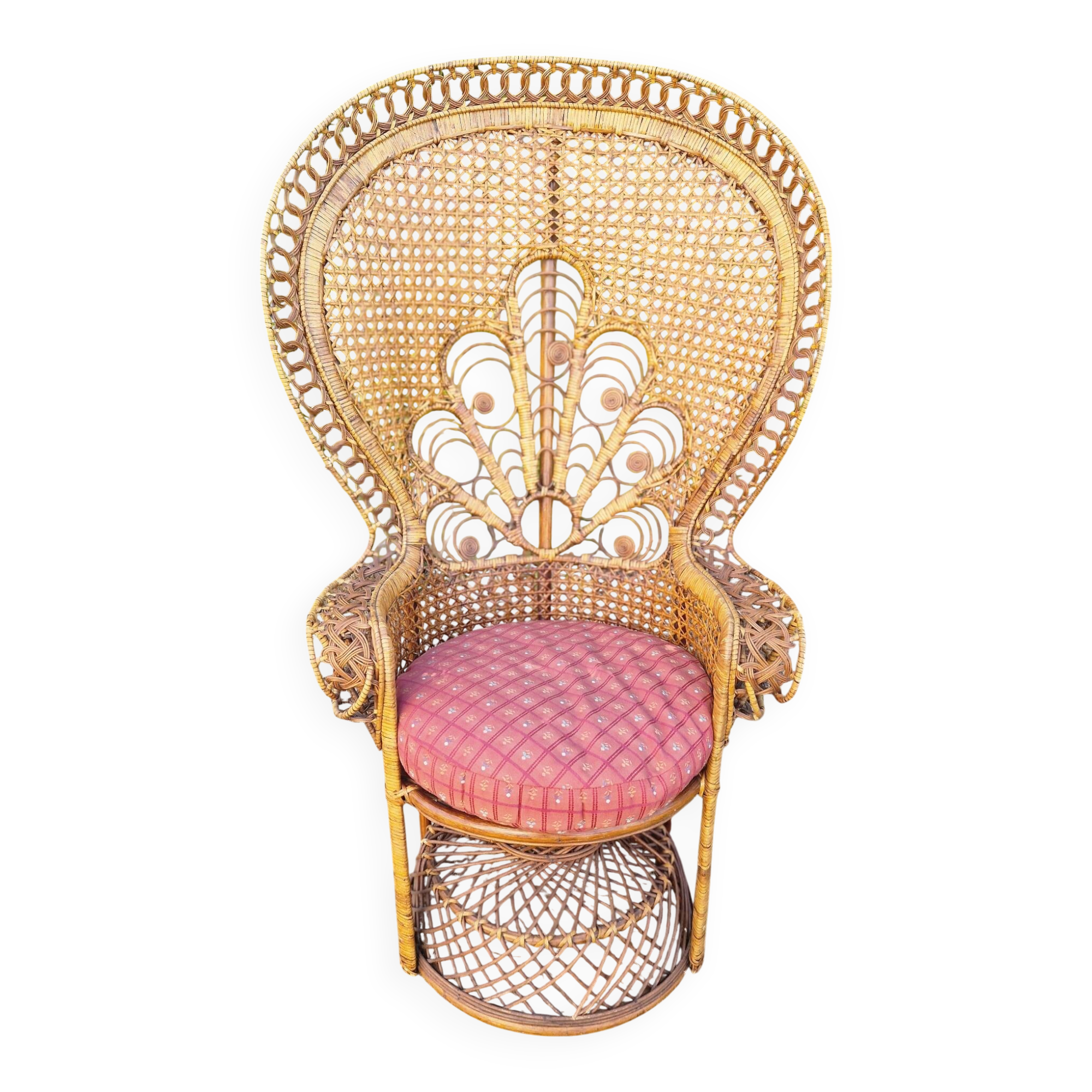 Peacock or Emmanuelle armchair in wicker from the 1970s.