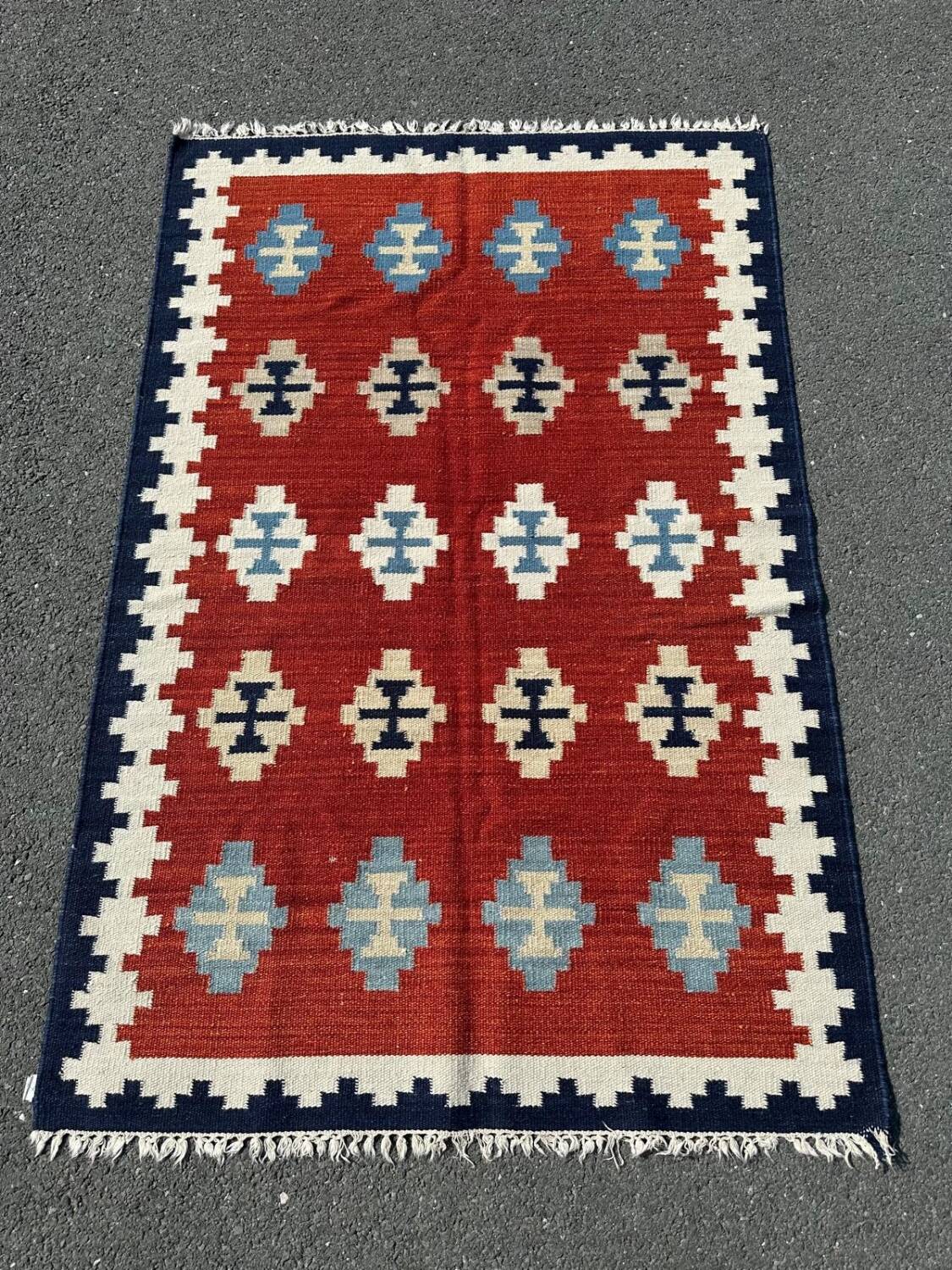 Handmade Kilil rug