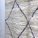 Moroccan Berber carpet Beni Ouarain with majorelle blue diamonds 2,44x1.49m