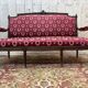 Banquette de style Louis XVI tissu bordeaux