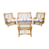 Vintage rattan salon