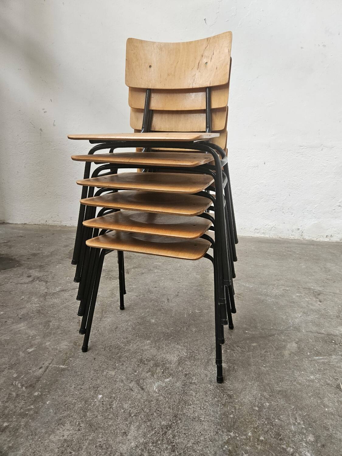 Lot of 6 bistro chairs from the 1980s