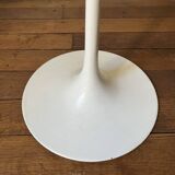 Tulip table by Eero Saarinen for KNOLL