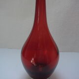 Vases red