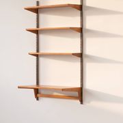 Système de mur modulaire par kai kristiansen - fm møbler