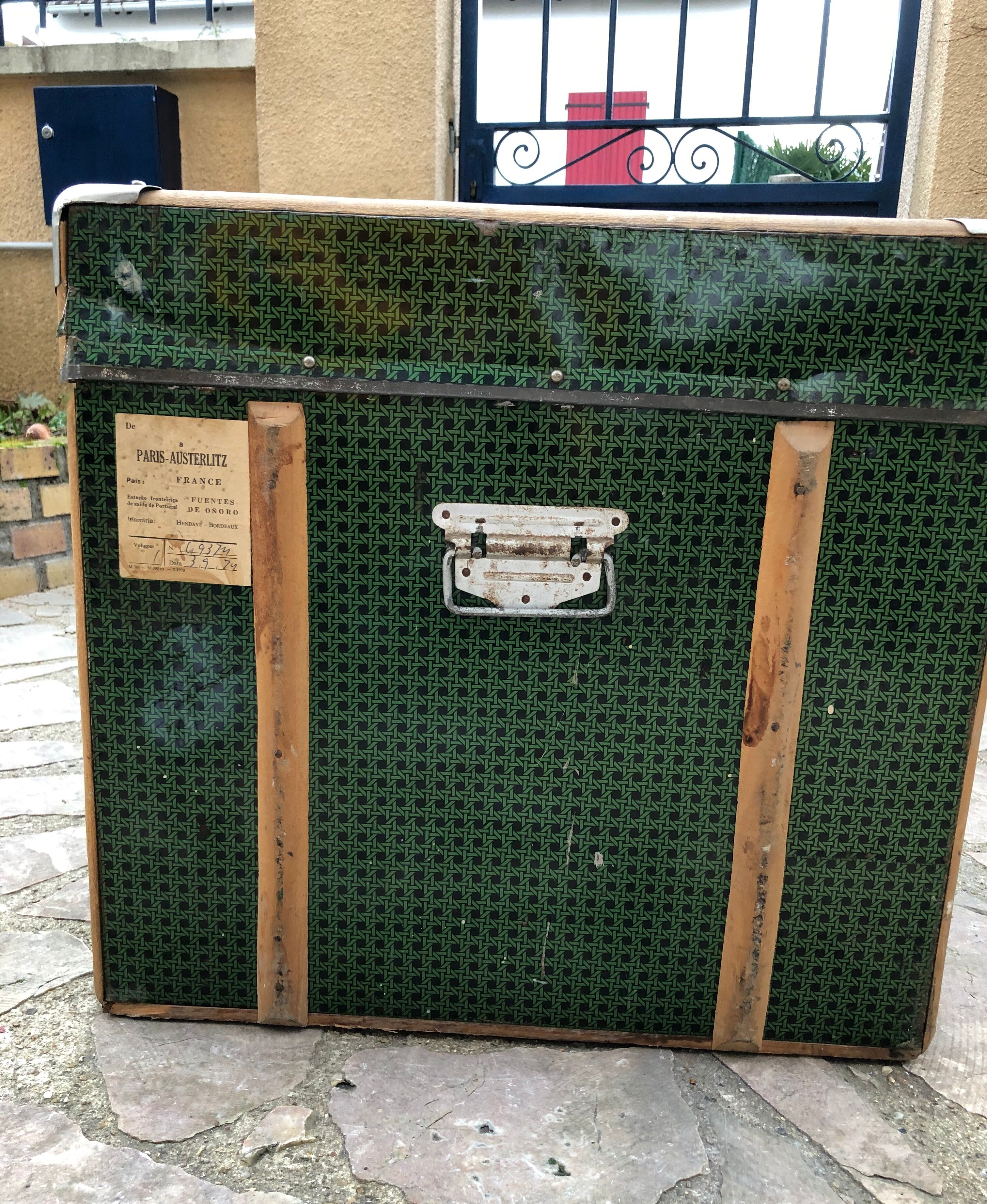 Wooden trunk lined with metal