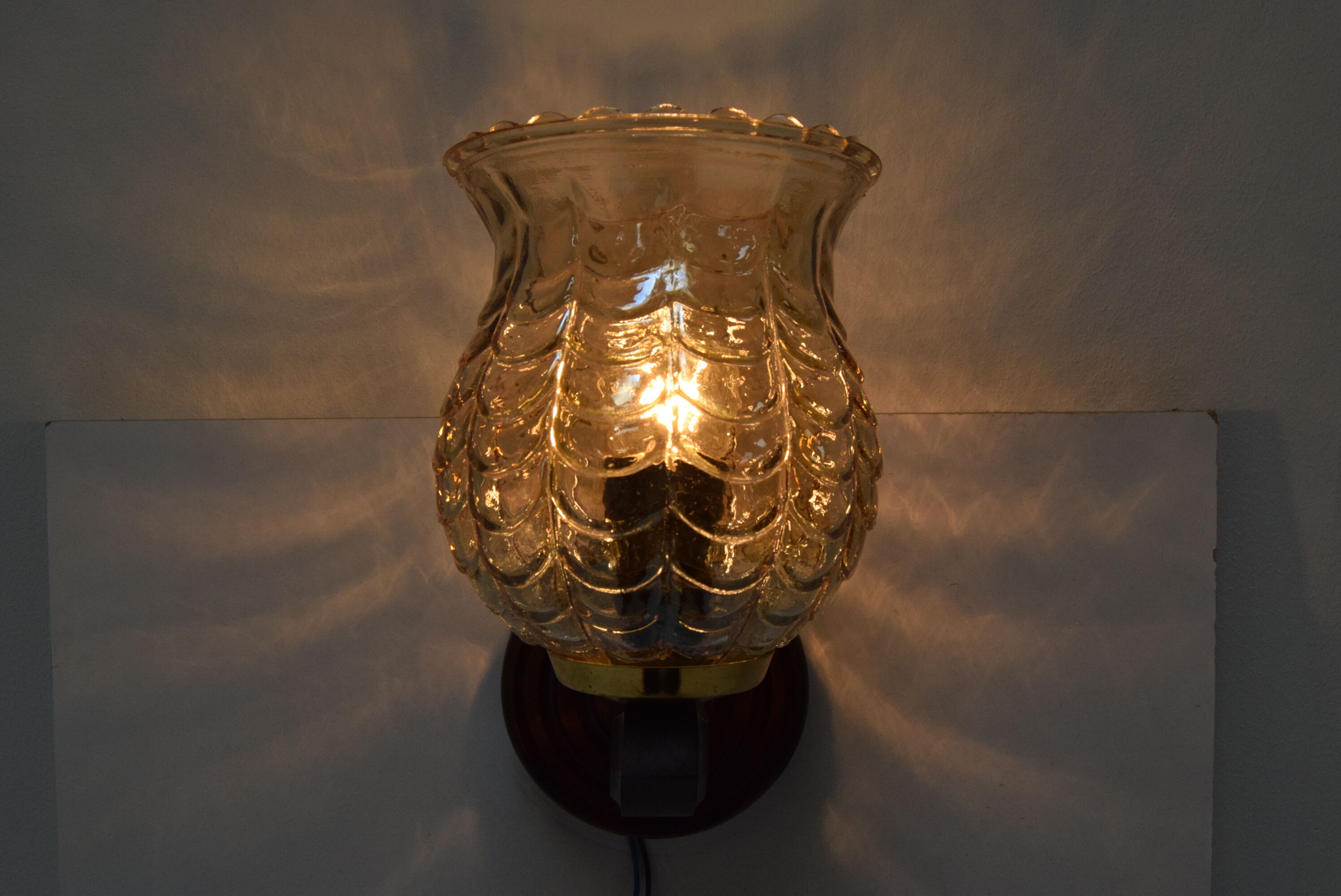 Mid-century wall lamp, 1970's.