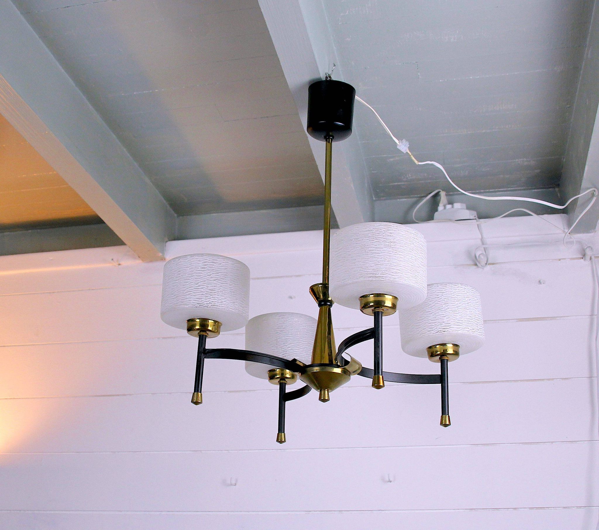 Maison Arlus, Mid-century chandelier, brass and opaline, France 1950