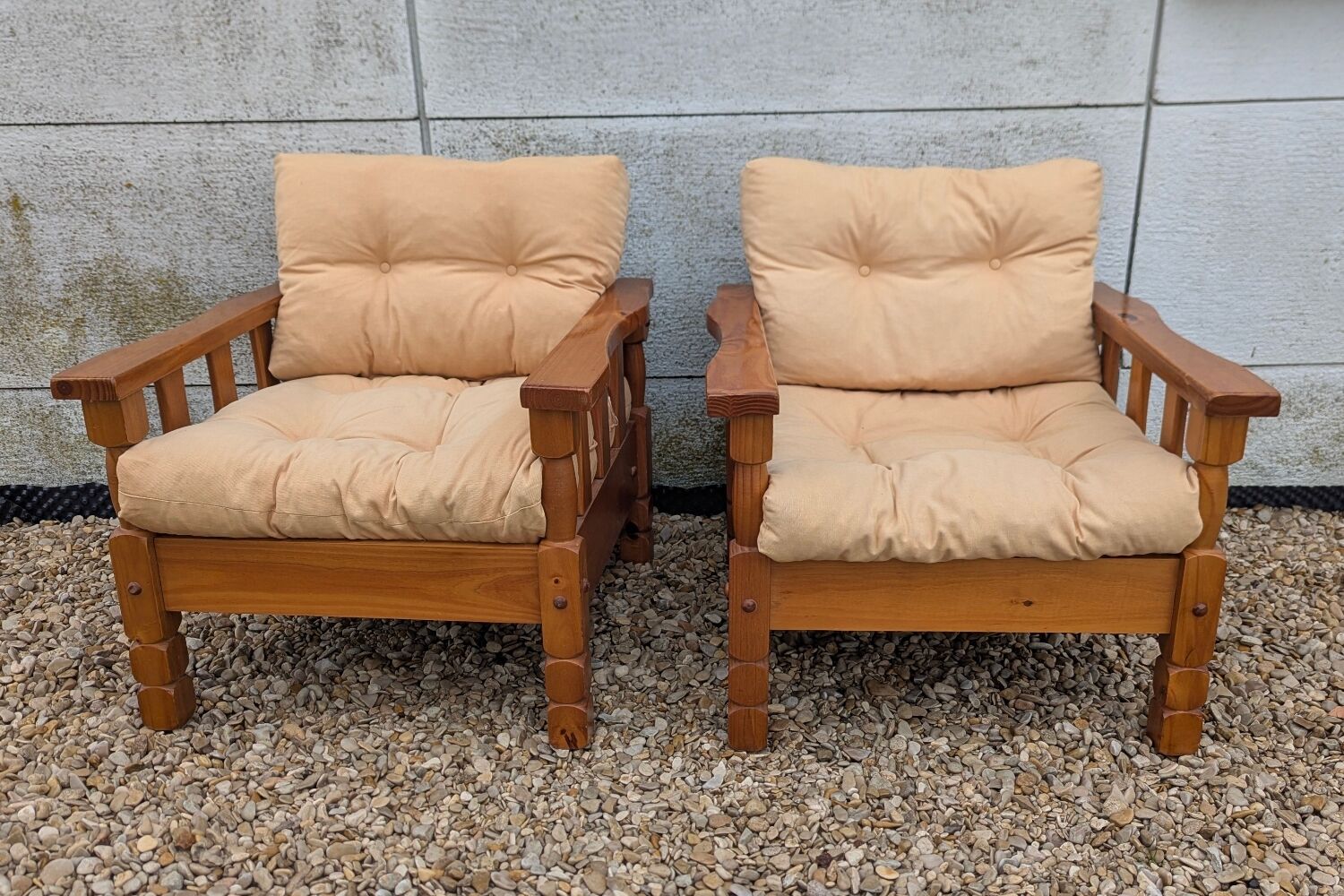 Pair of cosy vintage design chalet pine mountain armchairs.