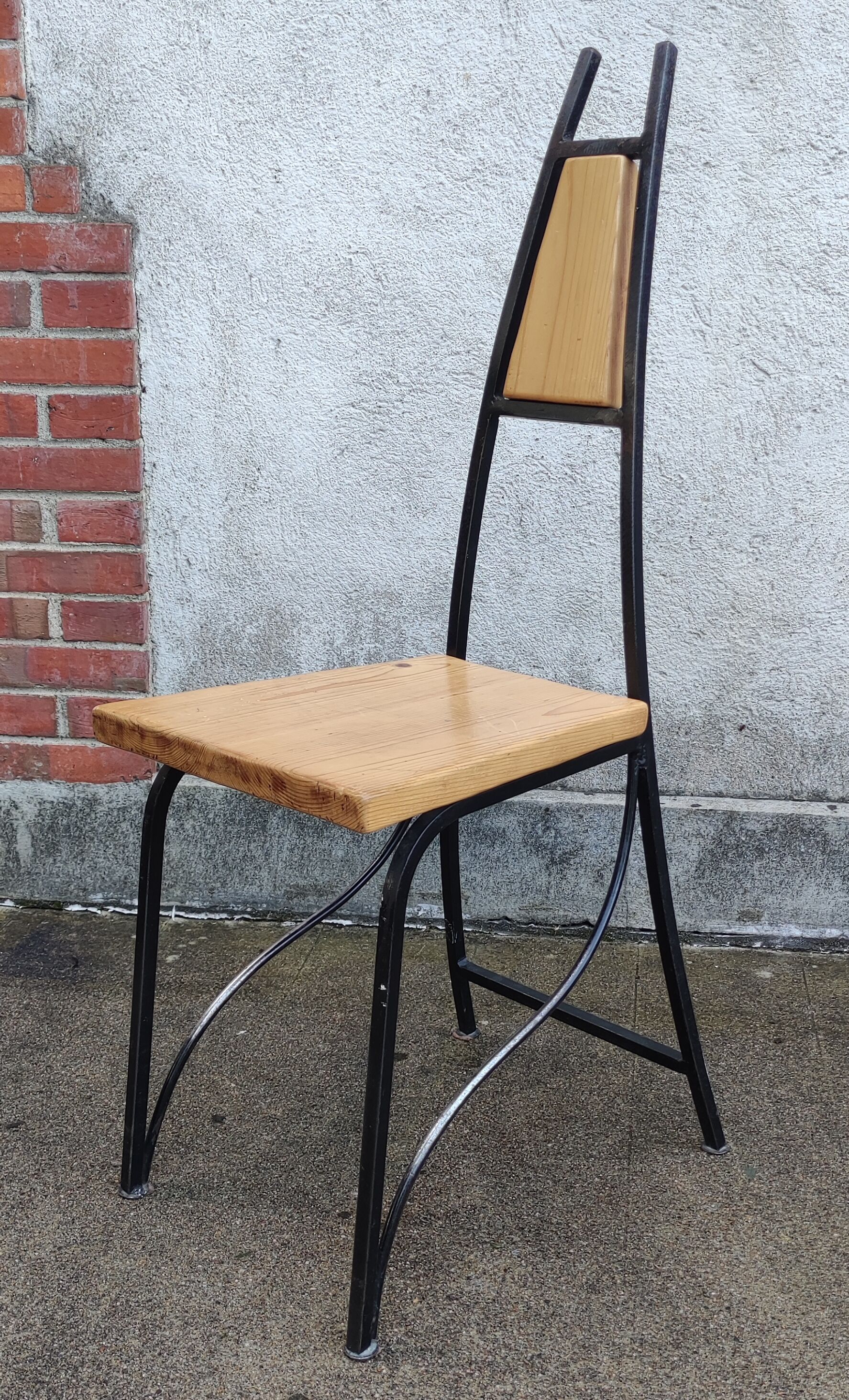 Series of 4 vintage industrial style chairs
