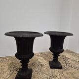 Pair of Medici cast iron vases from Maison Bourgeoise
