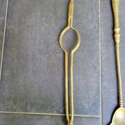 Fireplace tool set in gilded bronze