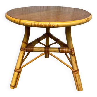 Petite table en rotin