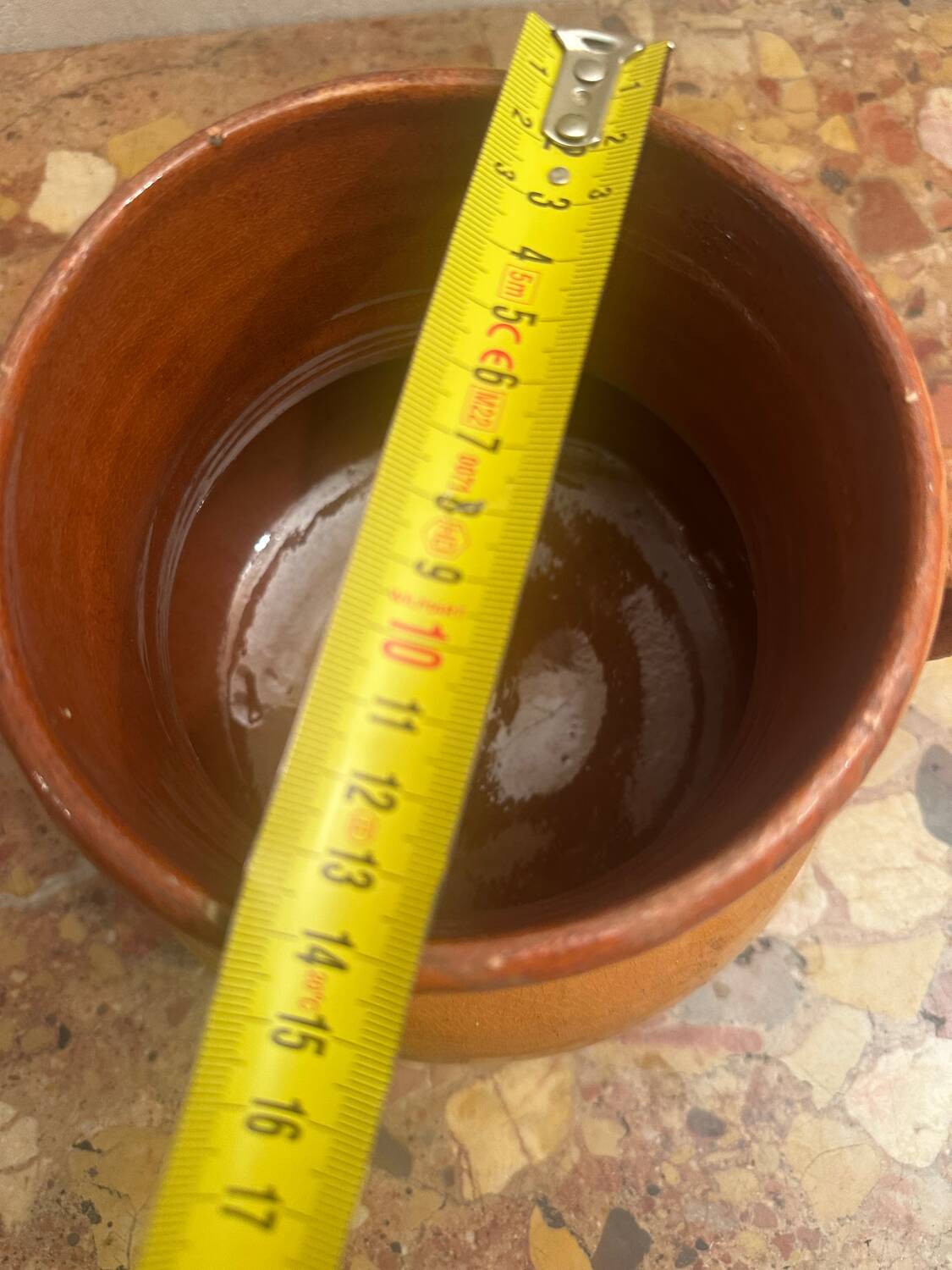 Old pot with handles in glazed Provençal pottery