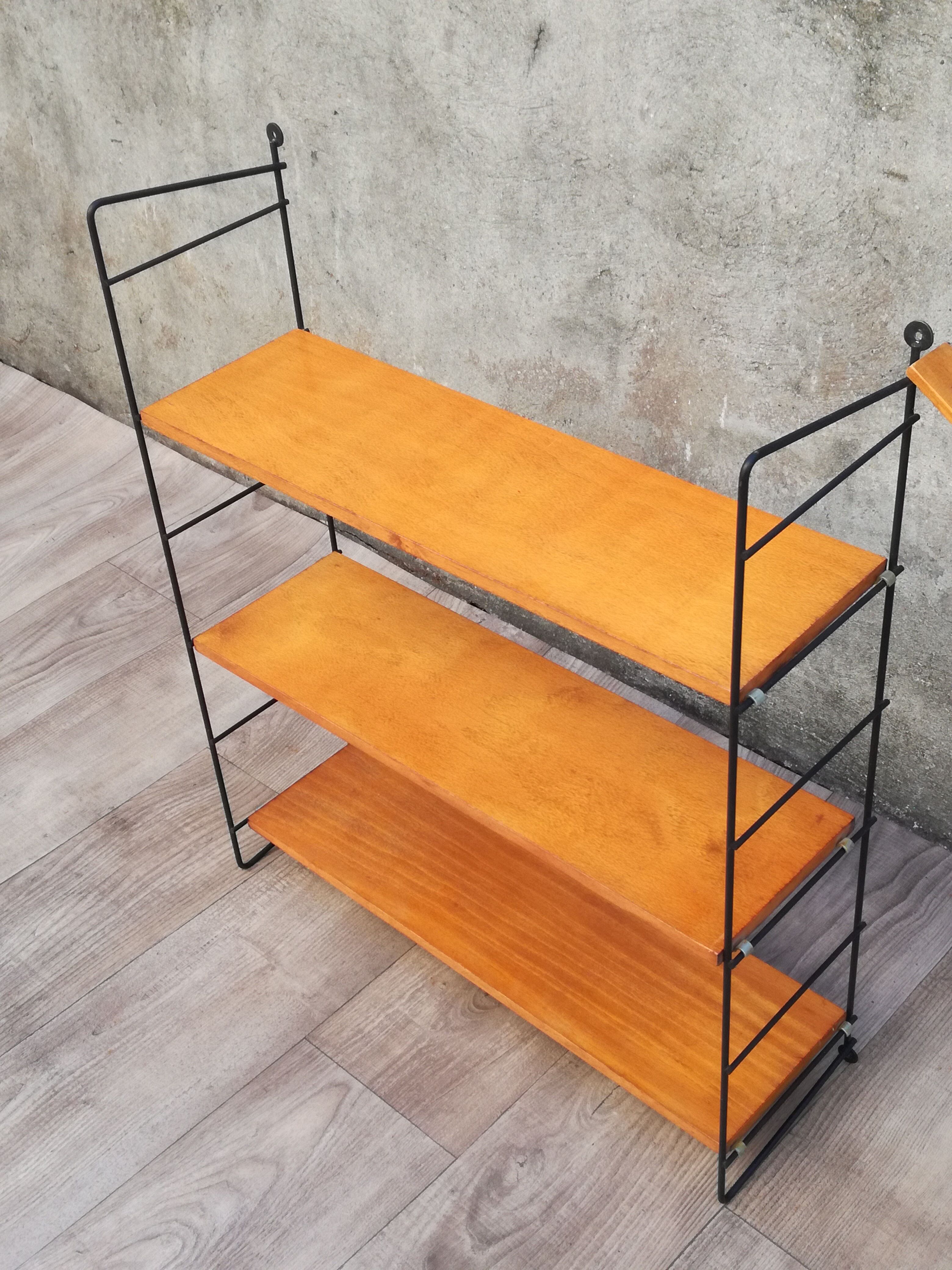 String modular wall shelf