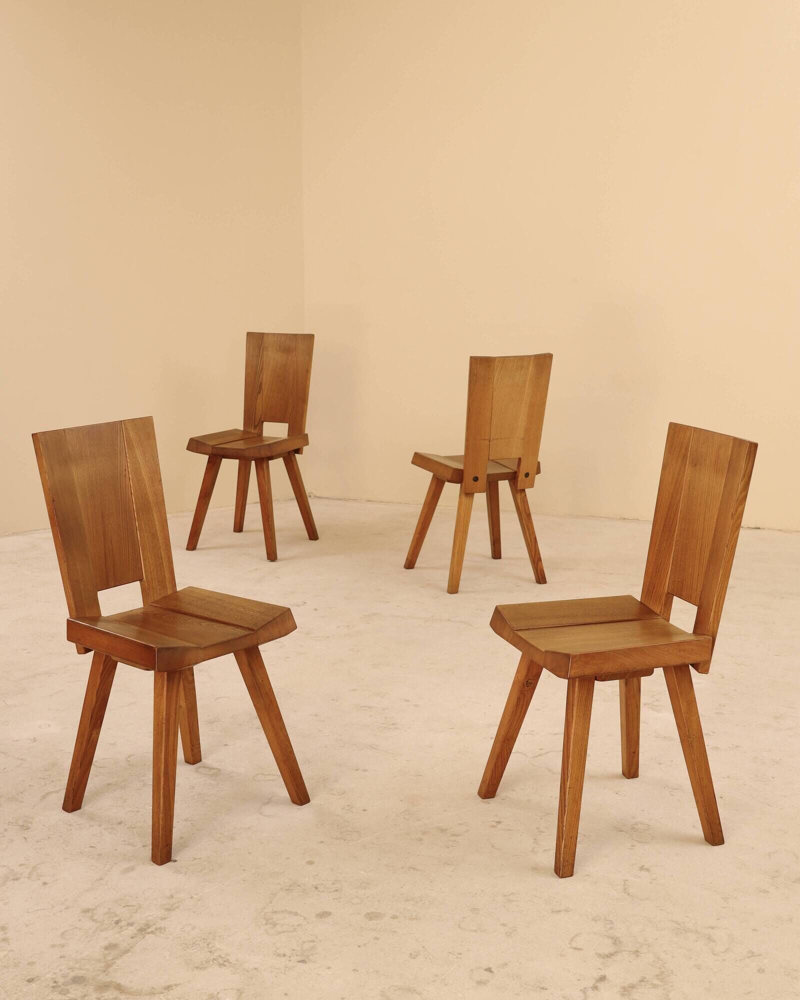 Chairs in elm, Atelier C. Demoyen, France, 1980s