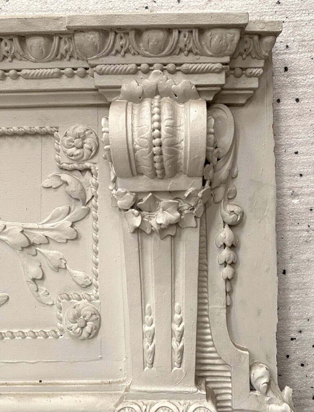 Decorative panel or top of door in wood and patinated stucco 19th century