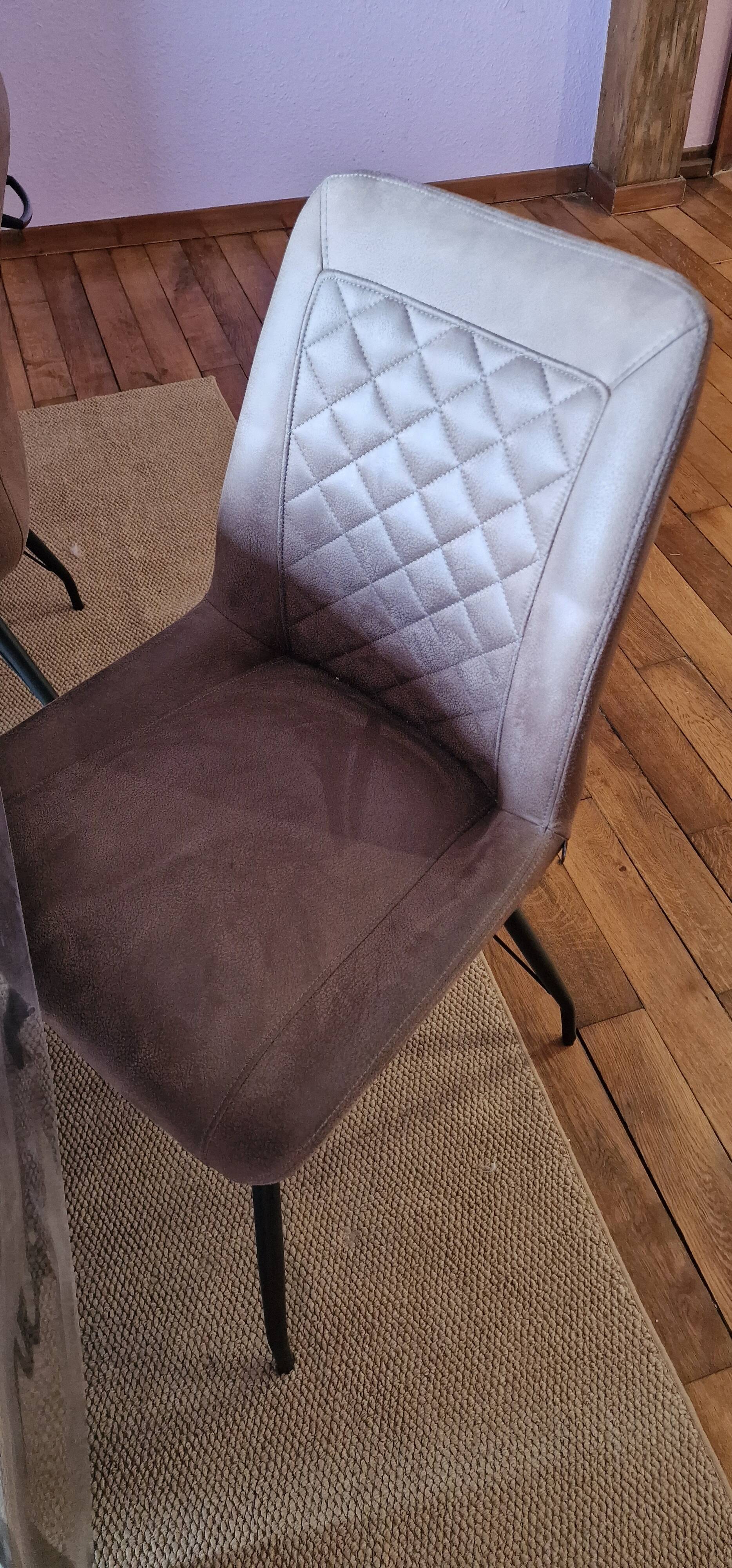 Table et Chaises H&H