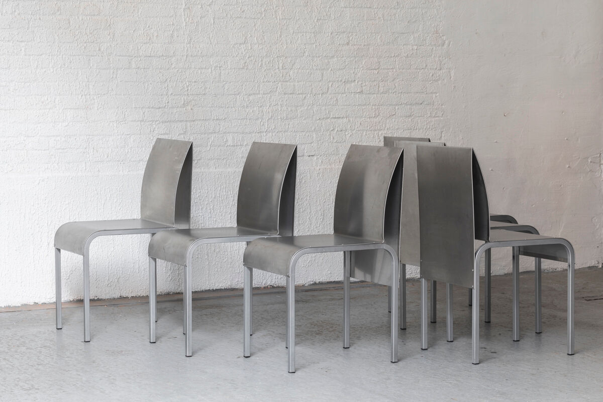 Set of 6 dining chairs in bent aluminum, 1980’s