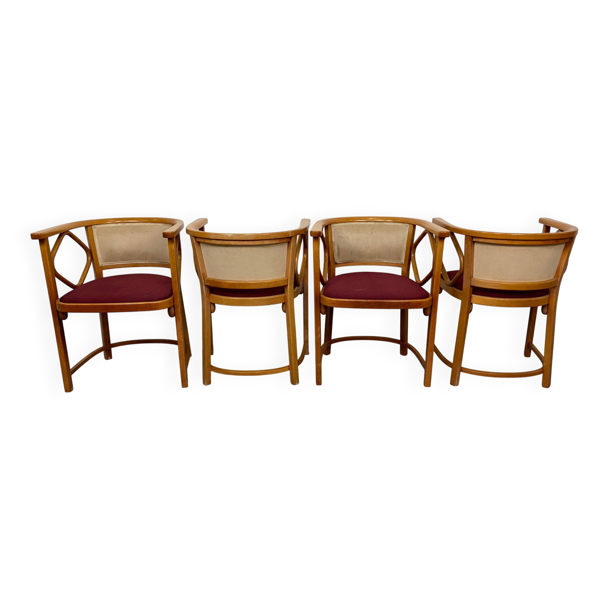 Set of 4 Fledermaus chairs made by Thonet.