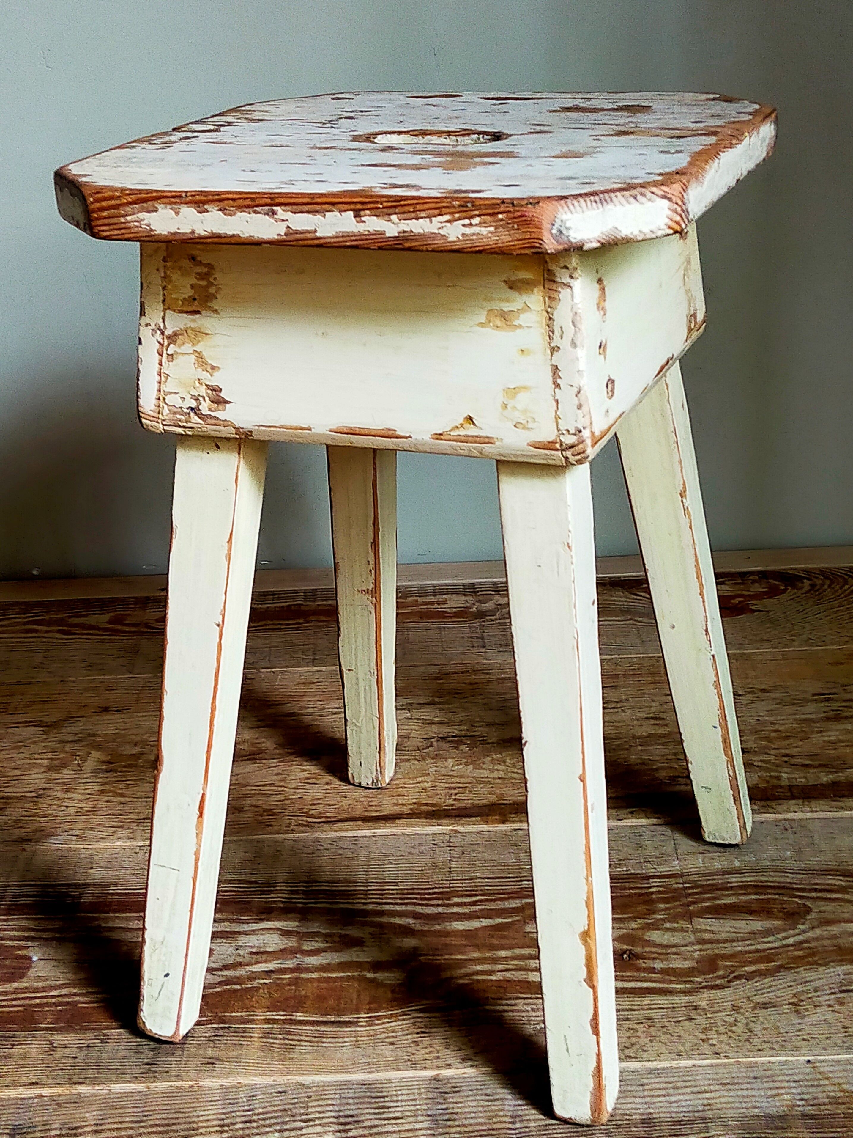 Workshop stool in antique patinated solid wood