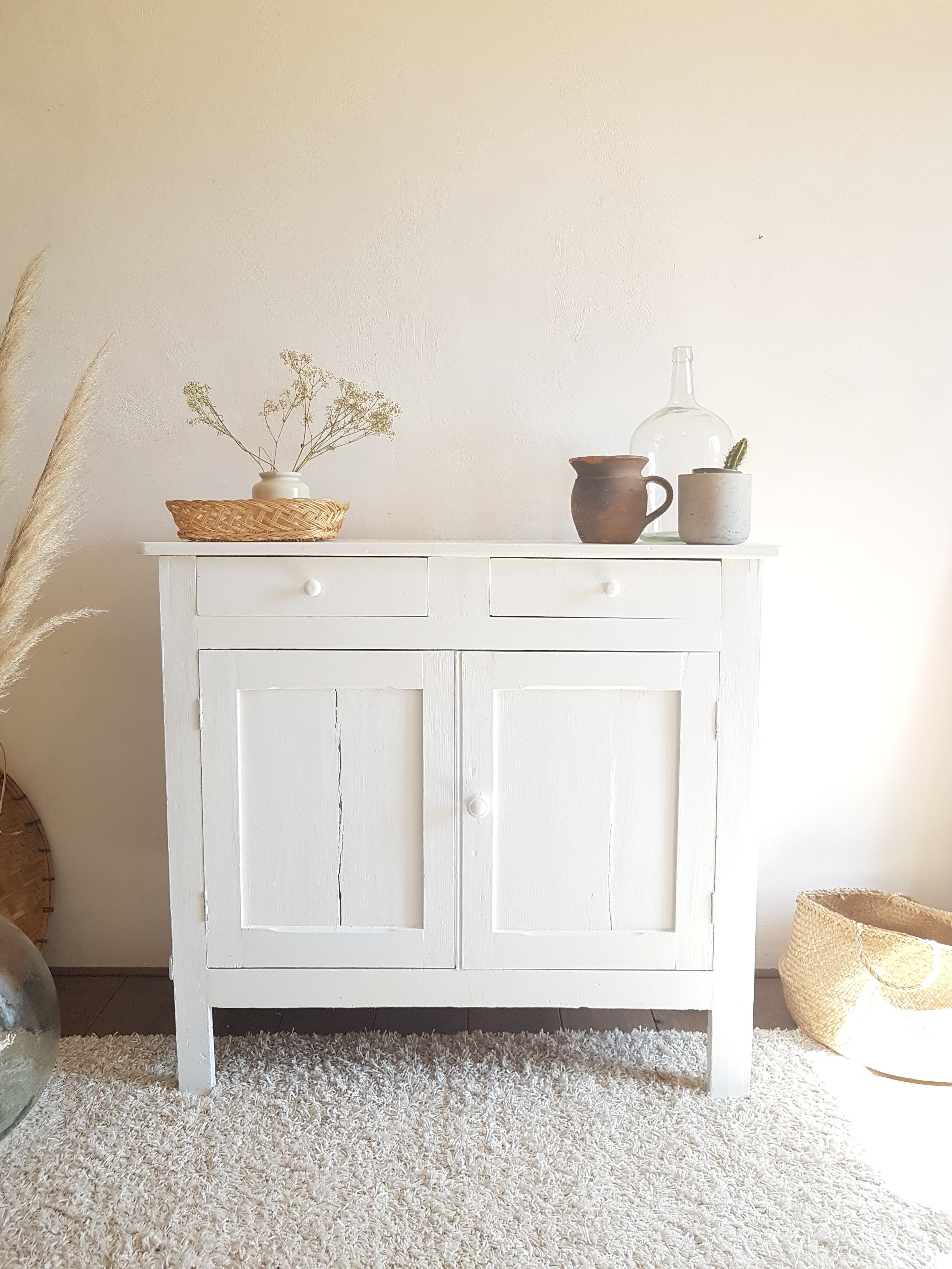 Old white Parisian buffet