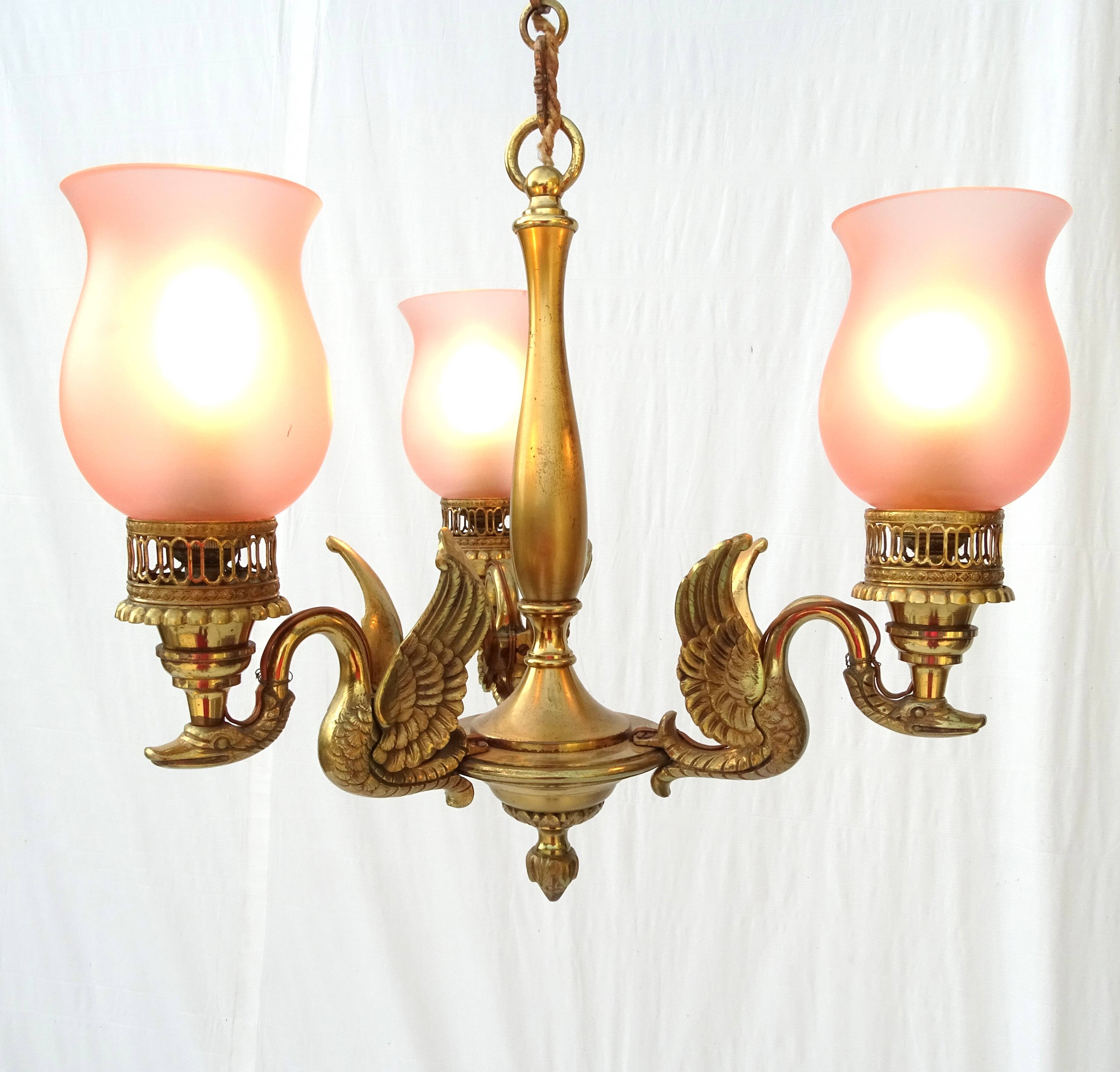 3-branched chandelier in gilded bronze.