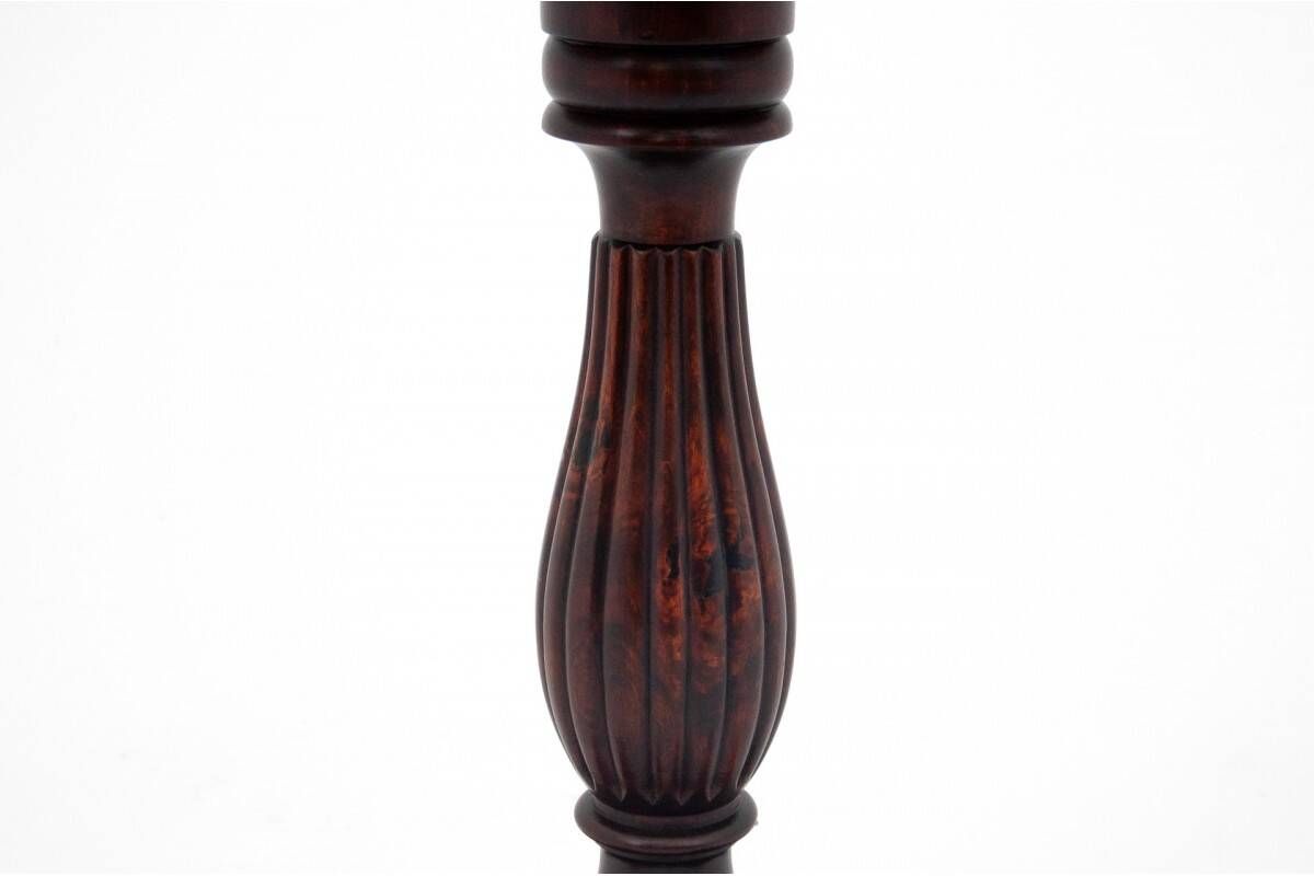 Antique thread table, Northern Europe, around 1860. After renovation.