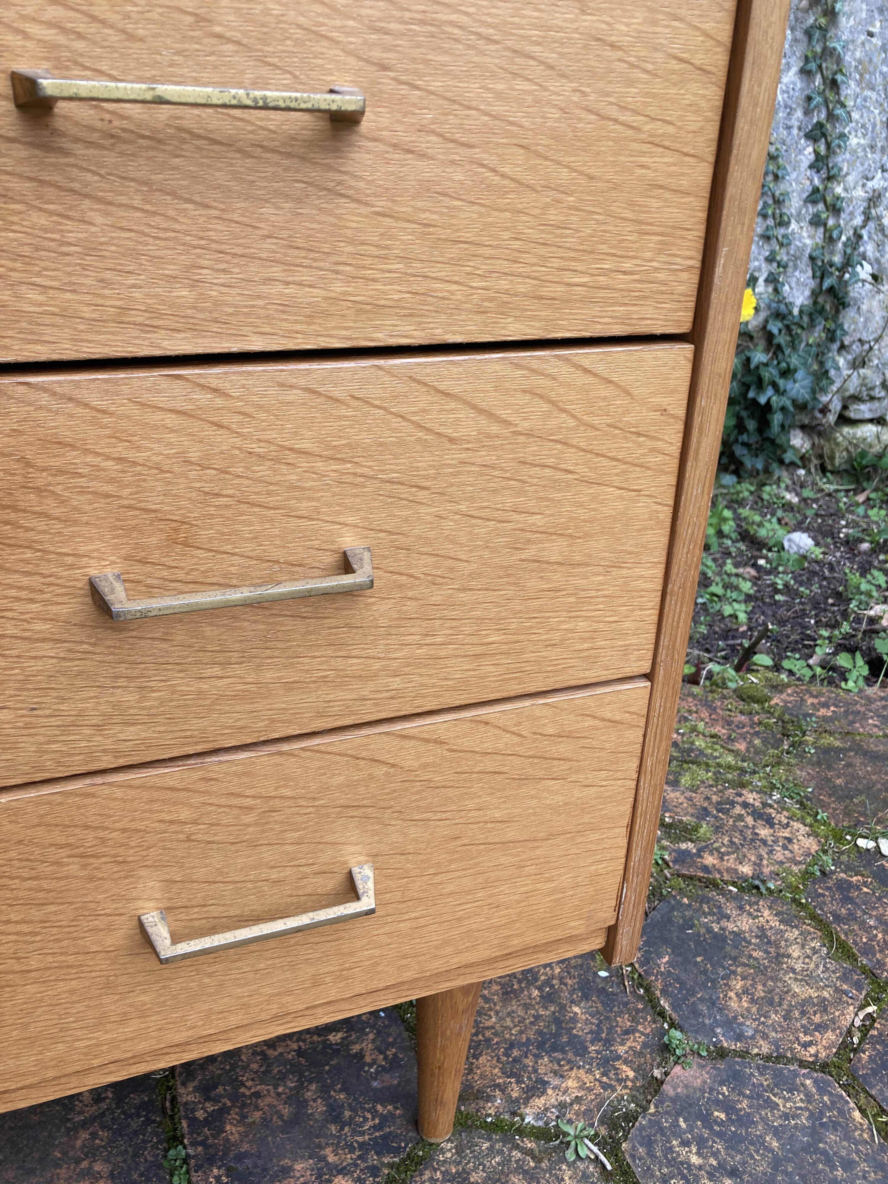 Vintage chest of drawers