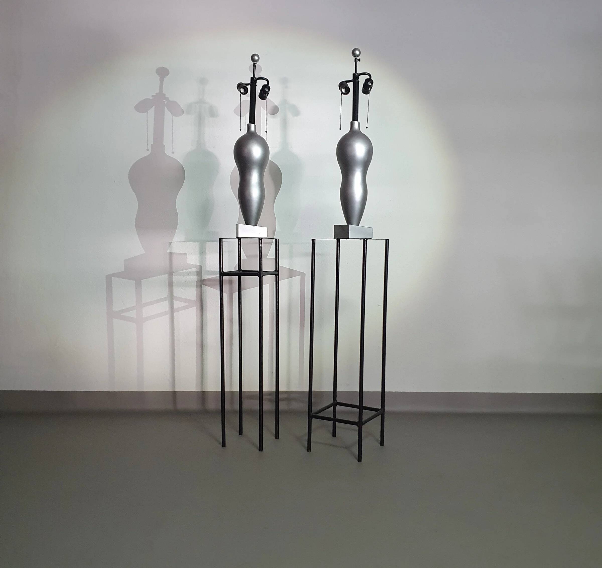 Lot de deux lampes Donghia. Modèle Rafaela de John Hutton.