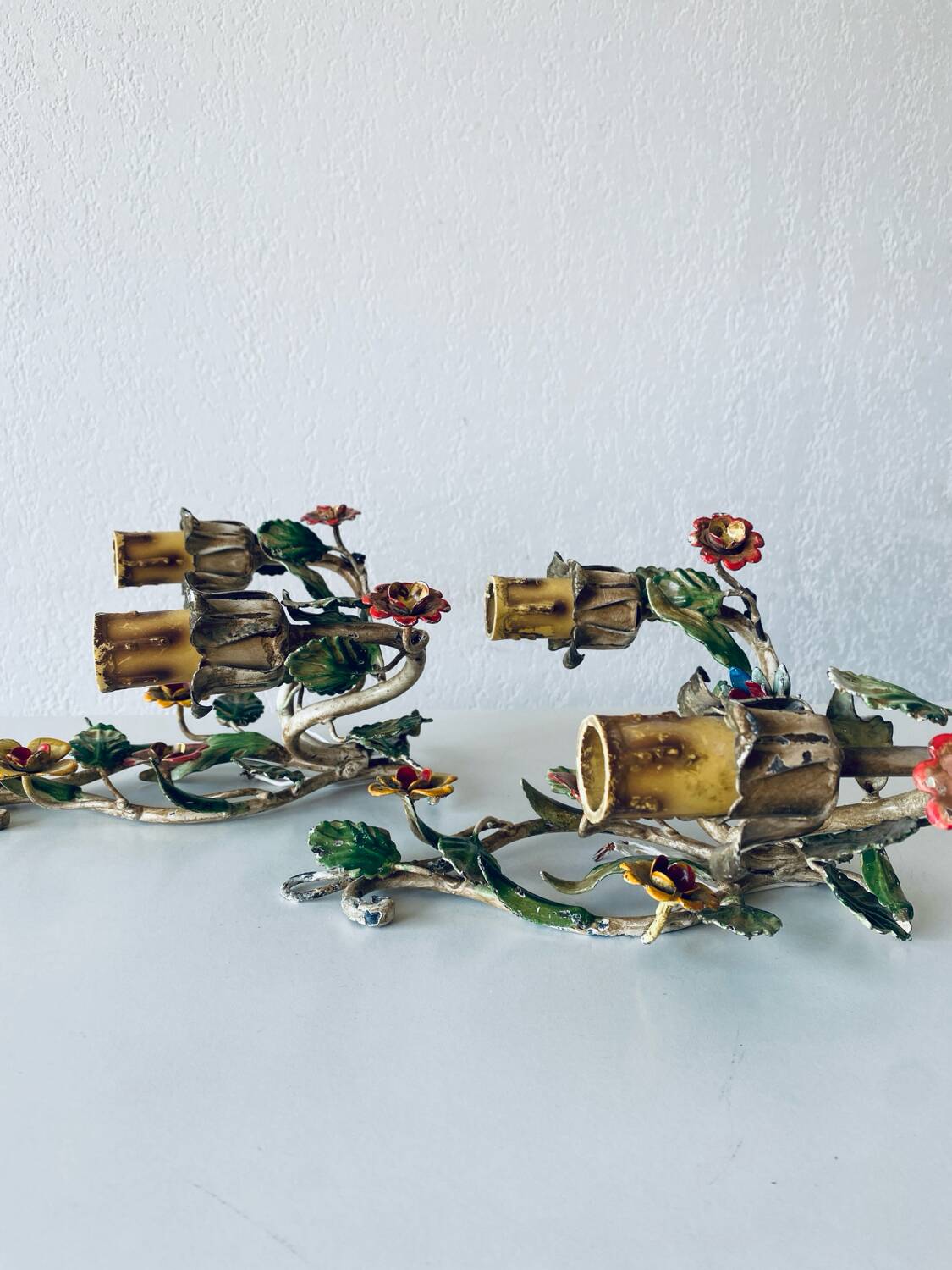 Pair of Italian wall lights