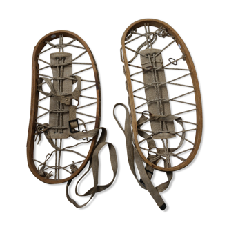 Ancient snow rackets