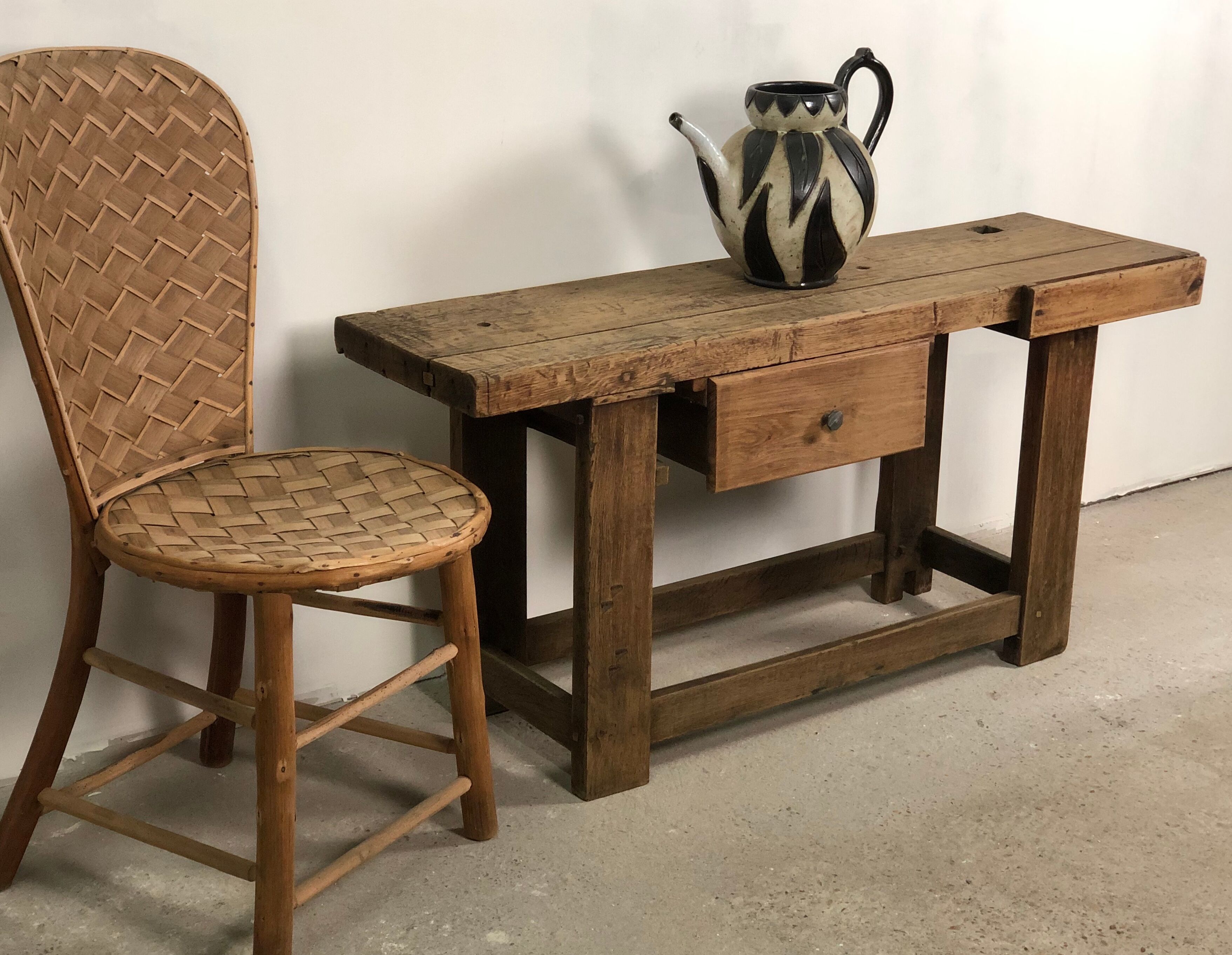 Old workbench in raw solid oak 1920