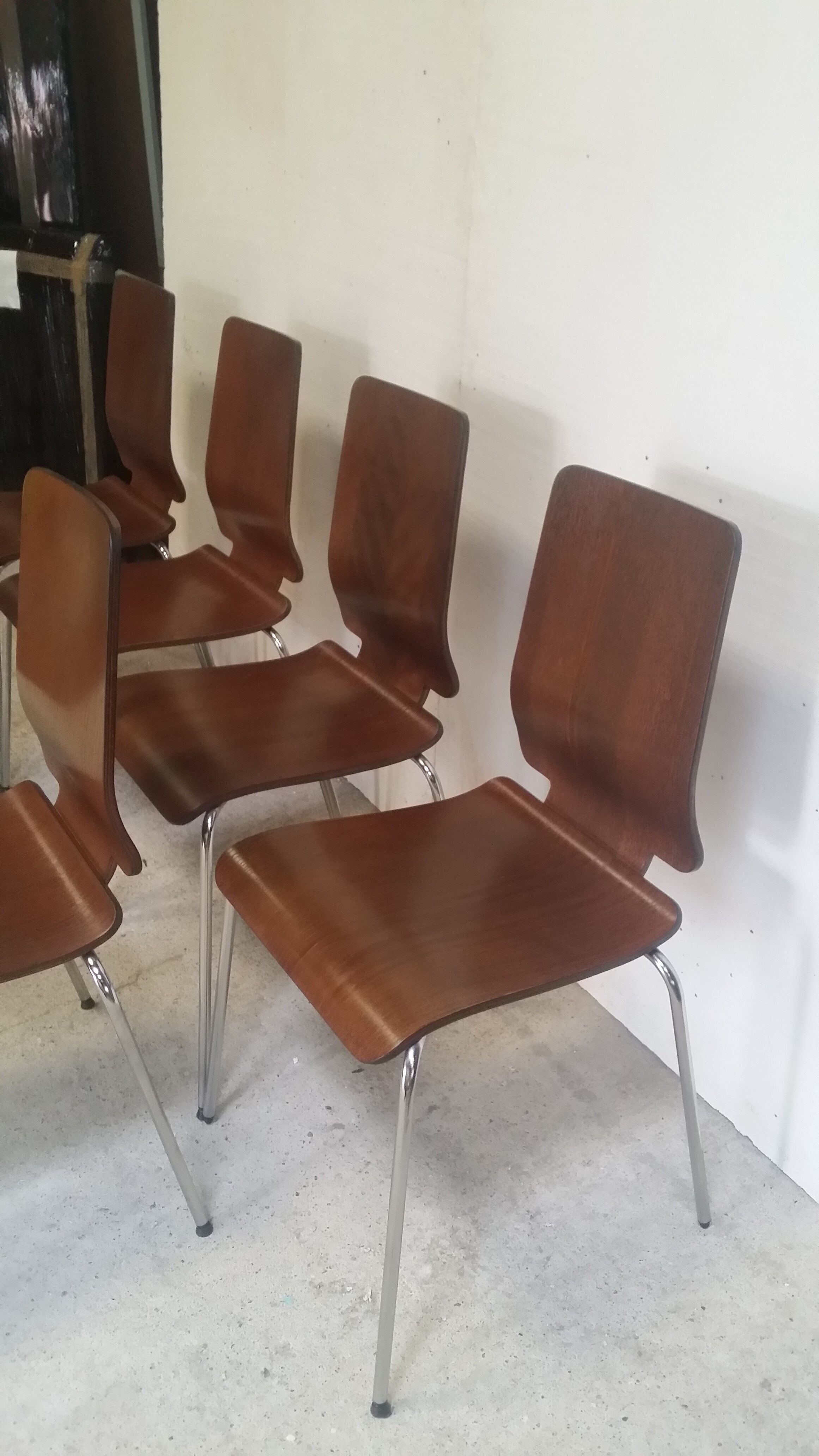 Set of 6 Danish thermoformed chairs