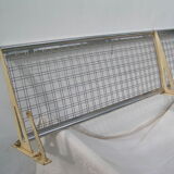 Shelf train luggage rack