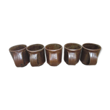 Cinq tasses à café en grès