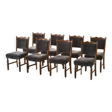 Set of 8 modern Danish dining chairs in Oak and Lambswool, Henning Kjærnulf, 1960s.