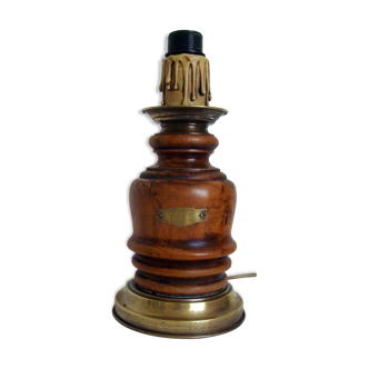 Walk from wood and brass lamp