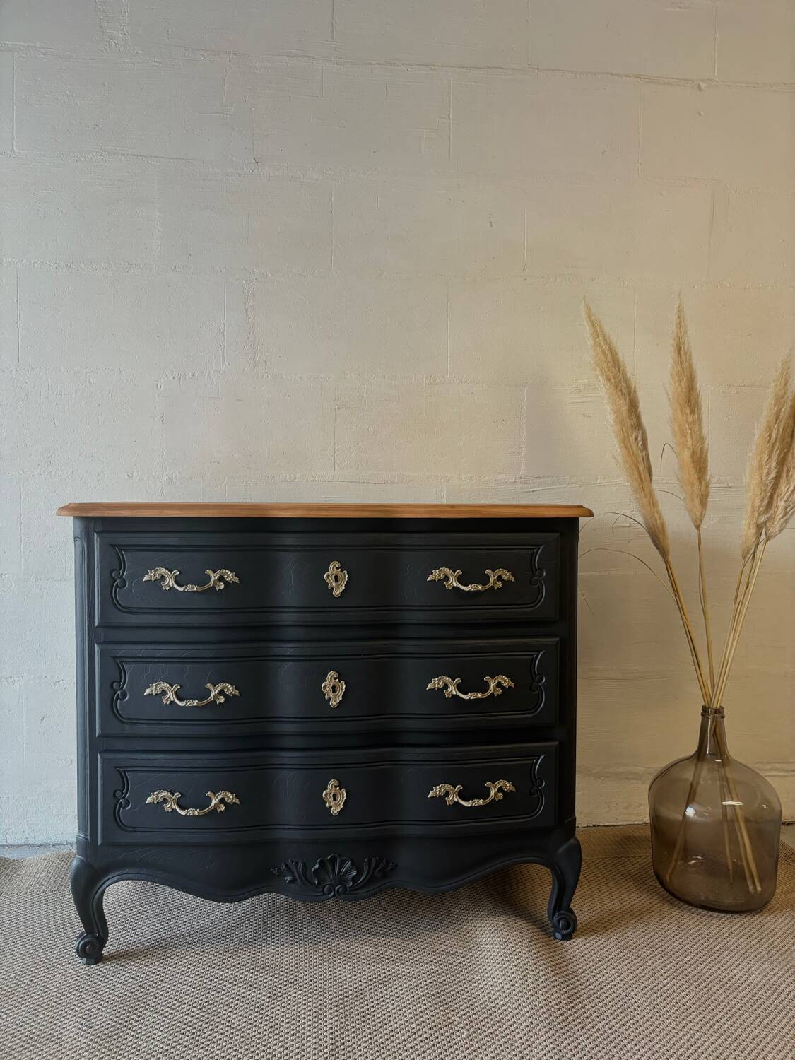 Louis XV chest of drawers