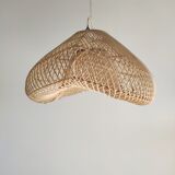 Small rattan lampshade in the shape of a braided hat