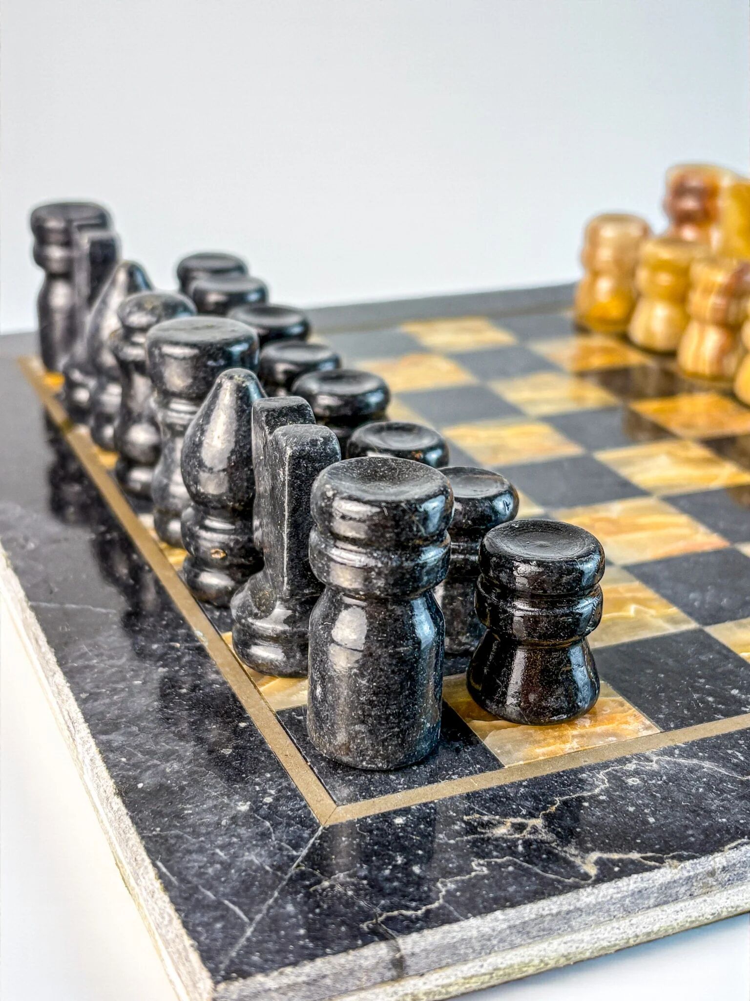 Vintage Italian genuine alabaster chess set with carved pieces, 1970